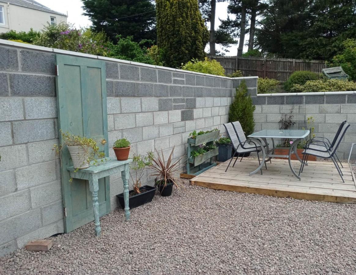 2 Bedrooms Sleeps 4 Free Wifi Parking Outdoor Area Lundin Links Extérieur photo